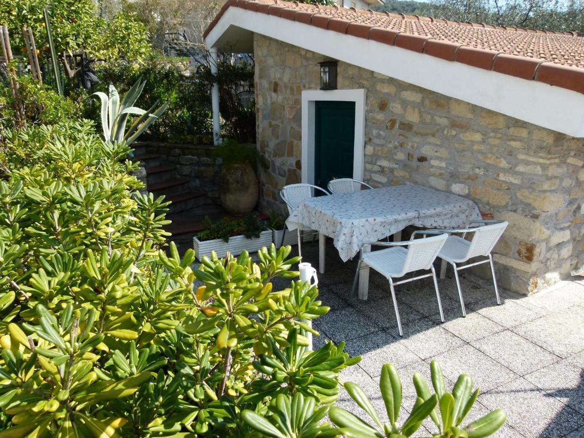 Un Posto Al Sole Villa Diano San Pietro Exterior foto